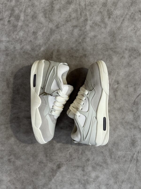 Jordan Flight Beige