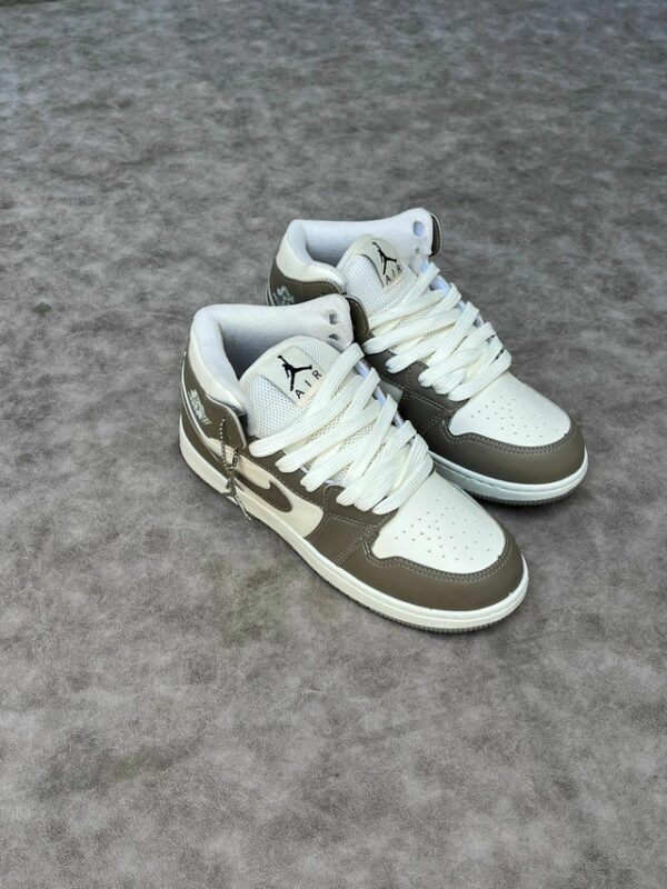 Jordan Low 1 Oliva