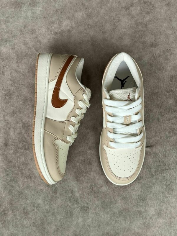 Jordan Low 1 Beige