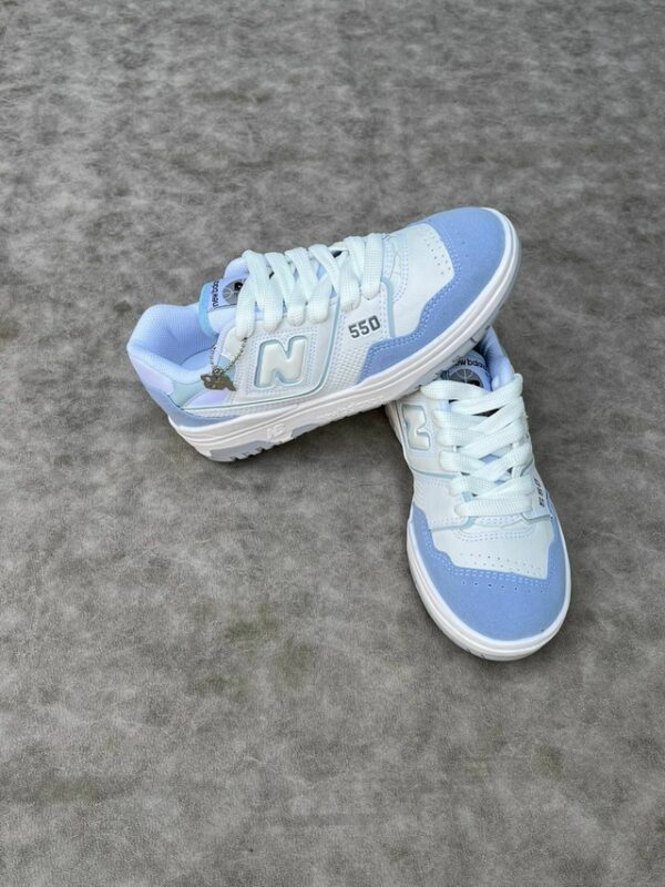 New Balance 550 Celeste