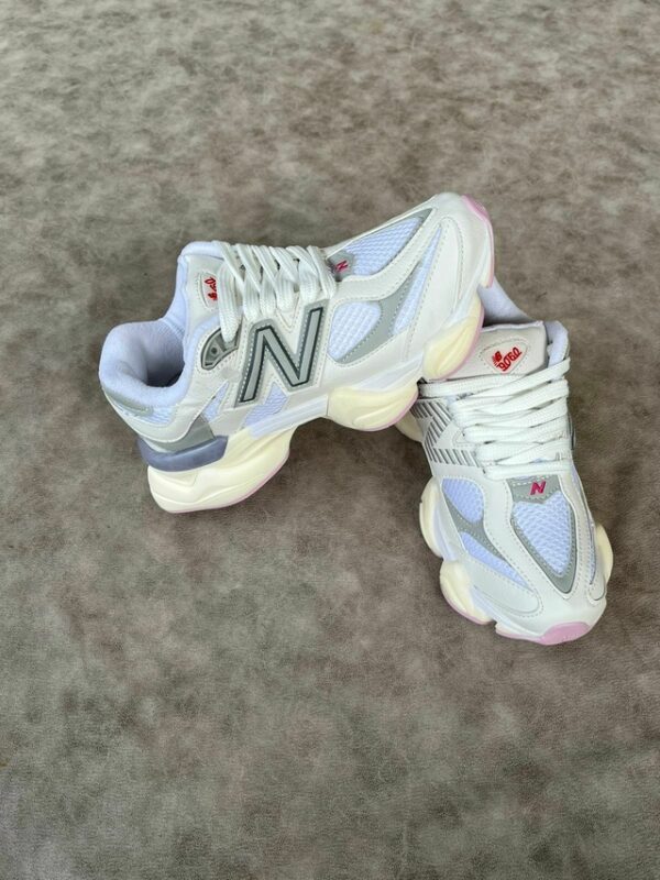 New Balance 9060 Suela Rosa