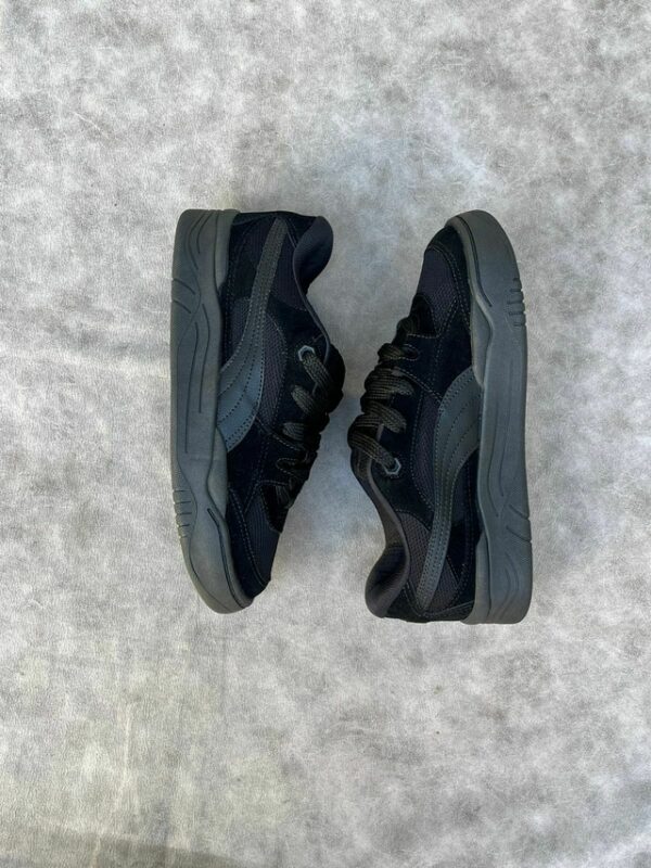 Puma 180 Total Black